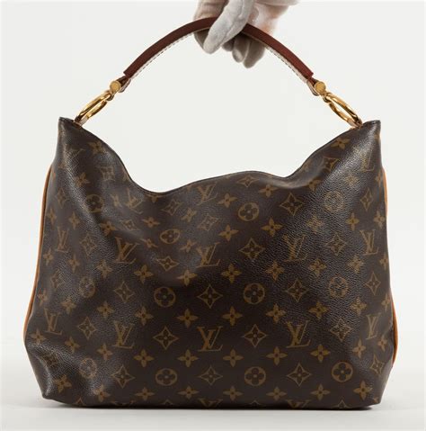 louis vuitton borsa sotto spalla